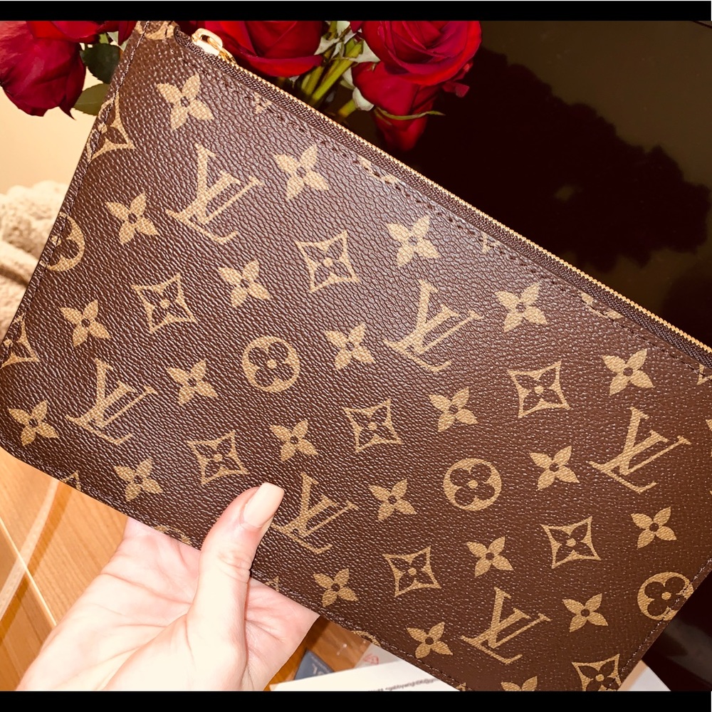 Louis Vuitton Pouchette (Wristlet)